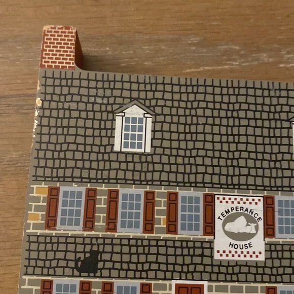 1999 "The Cats Meow" Village Decor - Picture 4 of 13